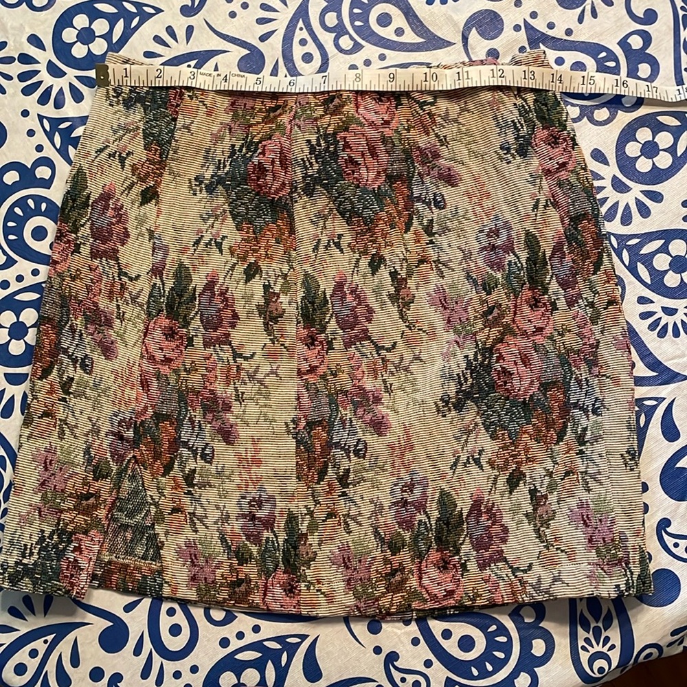 Floral tapestry skirt